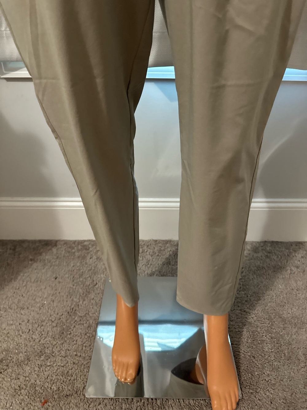 Cool The North Face size M gray drawstring UPF 40+ flash dry pants women new - Picture 3 of 5